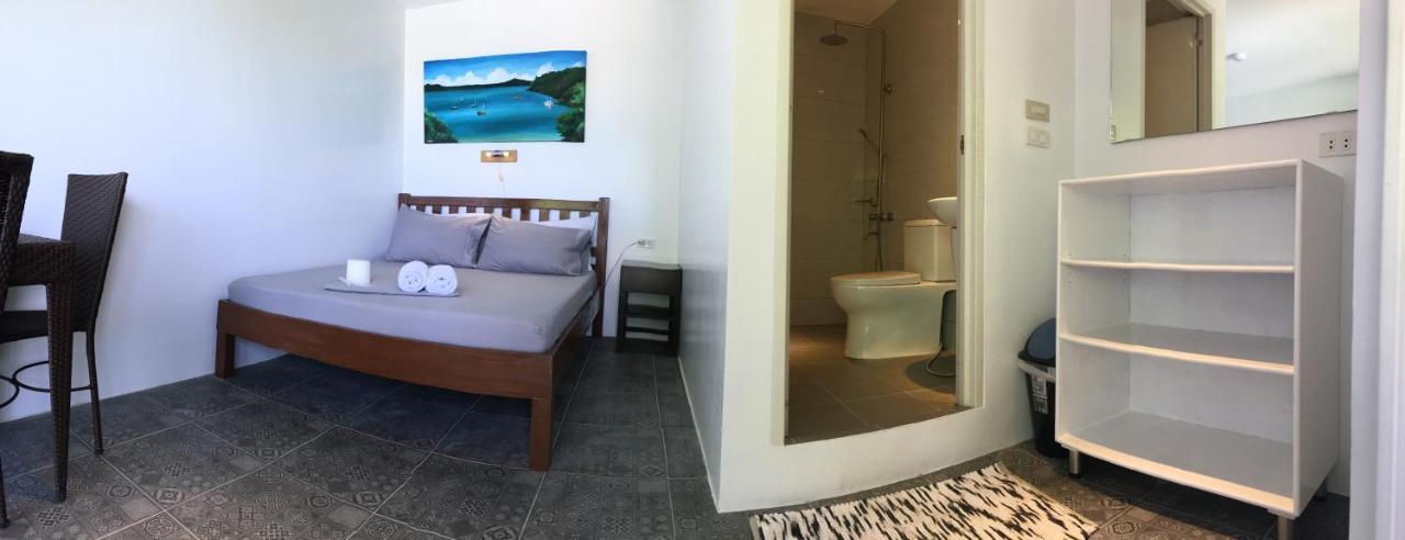 Victoria'S Bed & Breakfast Puerto Galera Ngoại thất bức ảnh